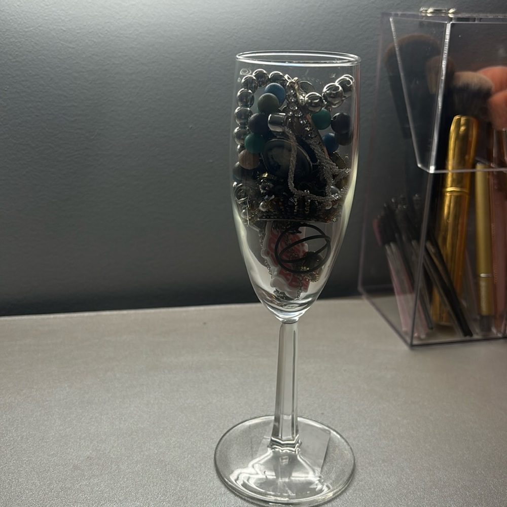 jewlary jar